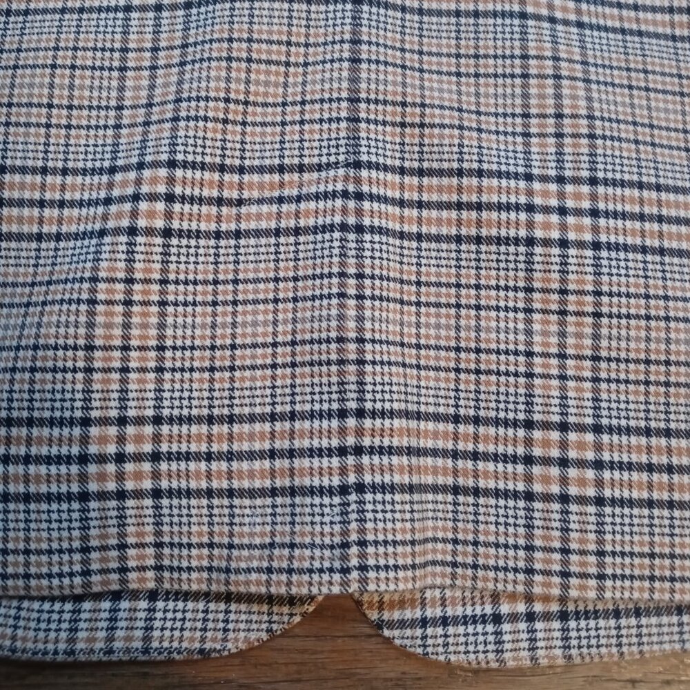 J. Jill Plaid Blazer in Tan and Black - Picture 11 of 16